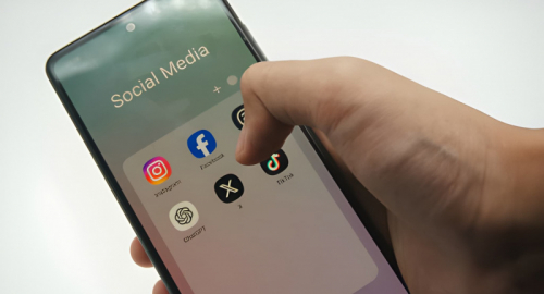 I Social Media in Italia: Saturazione, Declino di X e il Futuro guidato dall'Intelligenza Artificiale